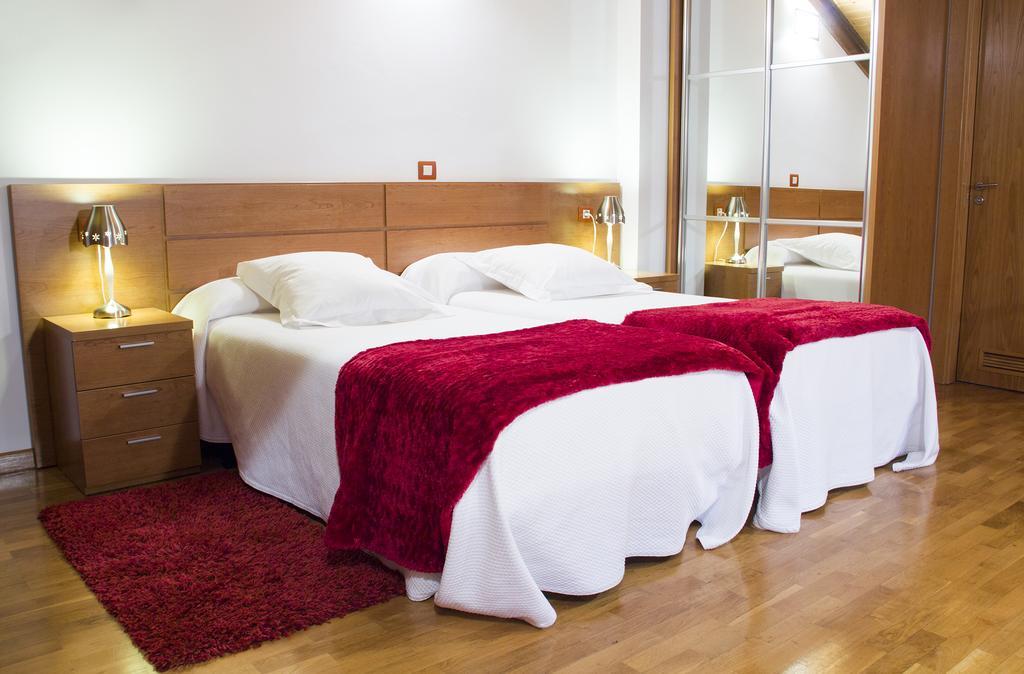 Apartamentos Cean Bermudez Хихон Экстерьер фото
